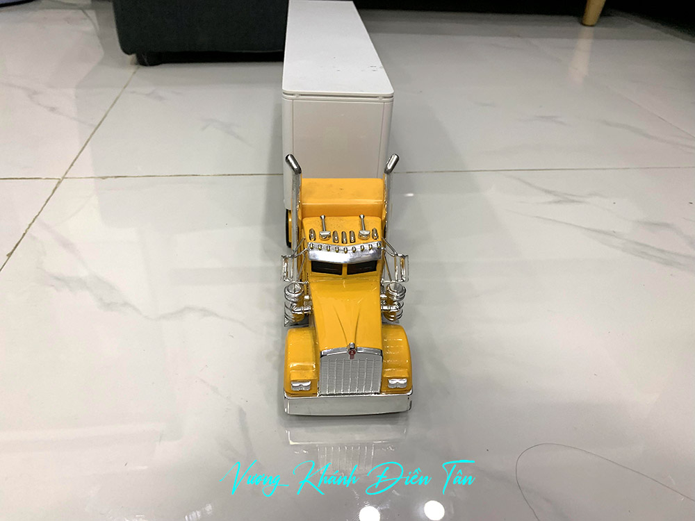 xe điều khiển từ xa